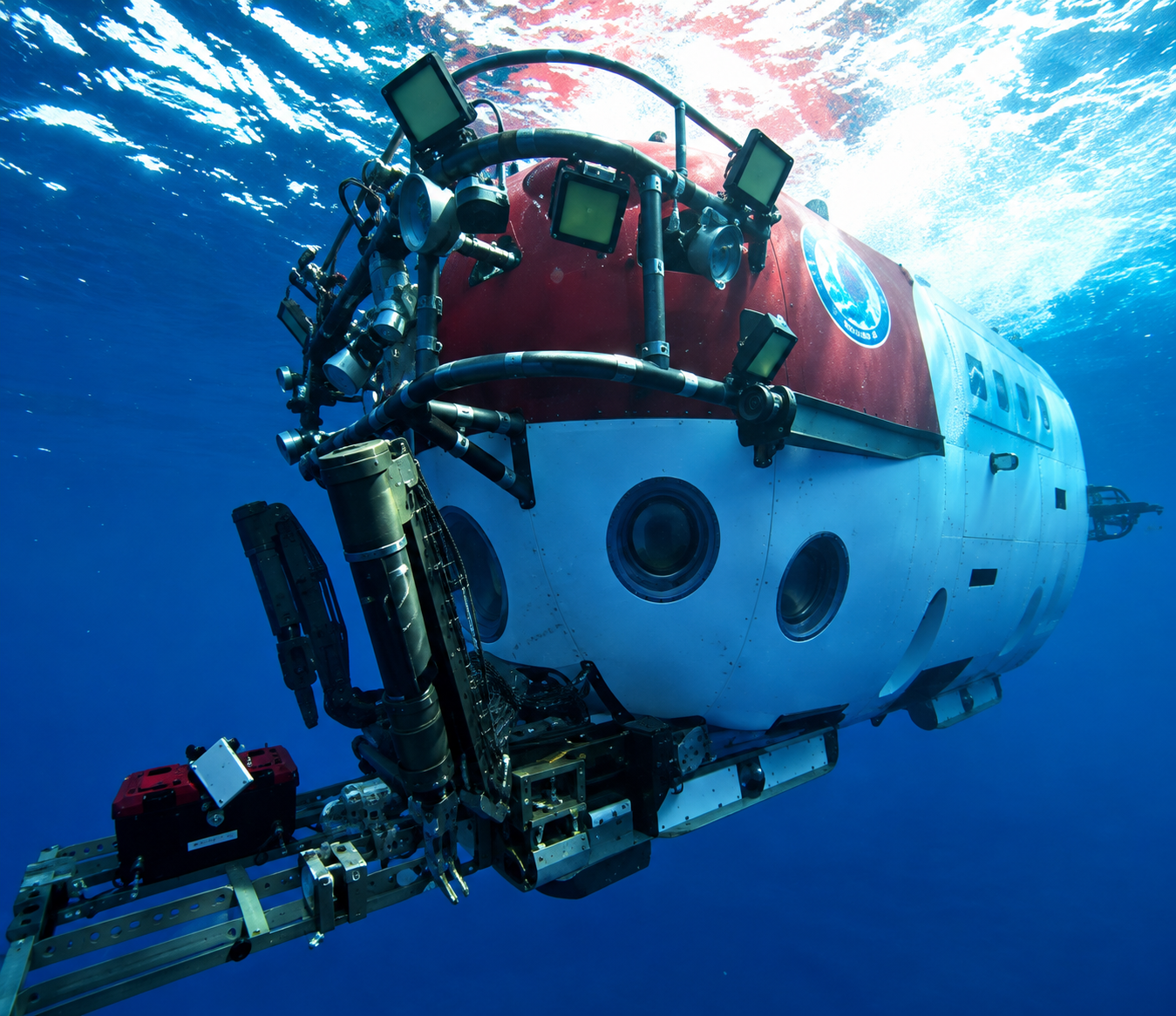 Submersible used for underwater observation